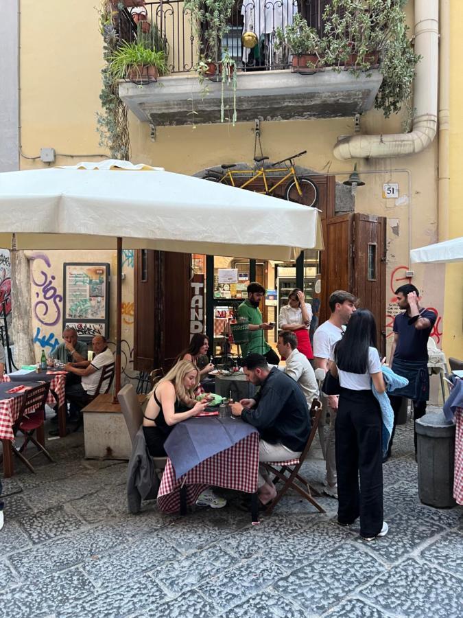Light Rooms Naples Exterior photo